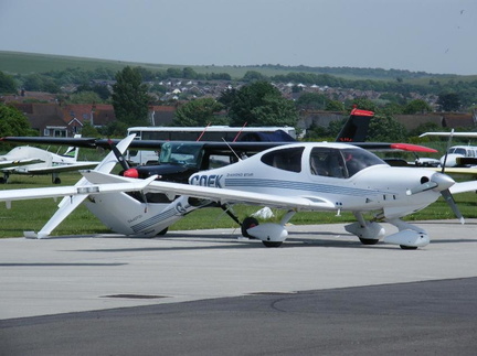 DA40Shoreham.jpeg