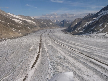 flight in the swiss alps from lszc (buochs)