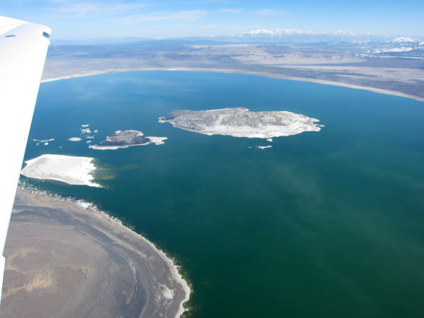 3 - Mono Lake from the west.JPG